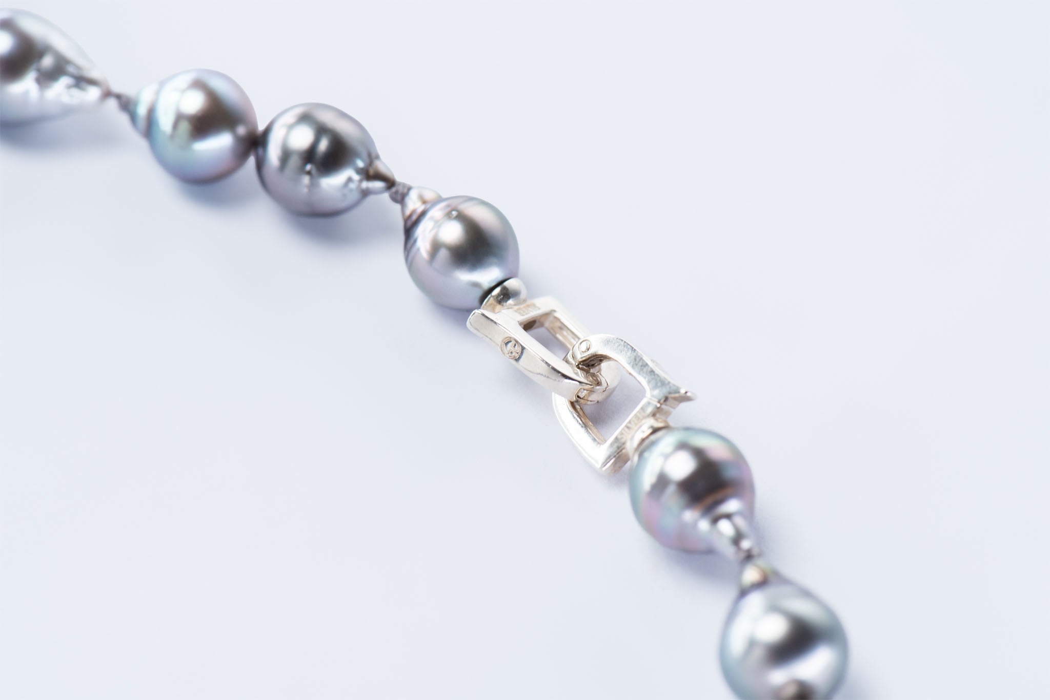 No.04 SPACE NECKLACE